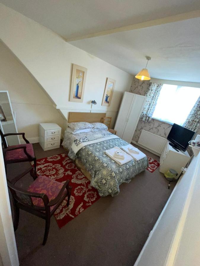 Nevele Bed & Breakfast Blackpool Bagian luar foto